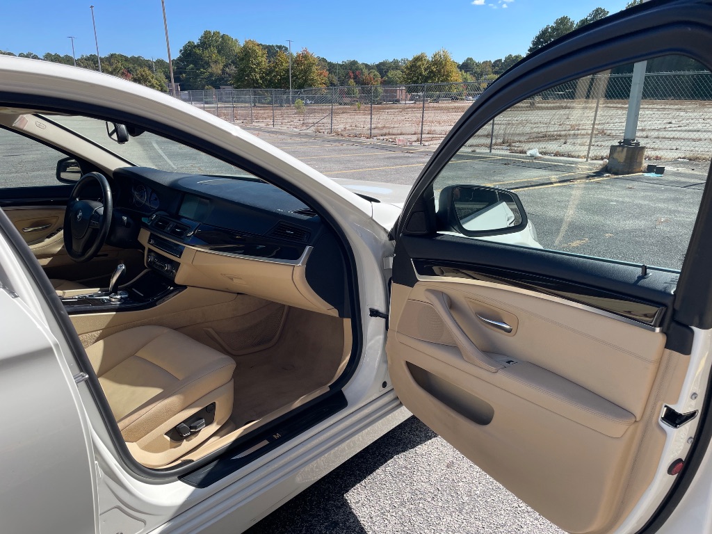 2013 BMW 535i - $7,899