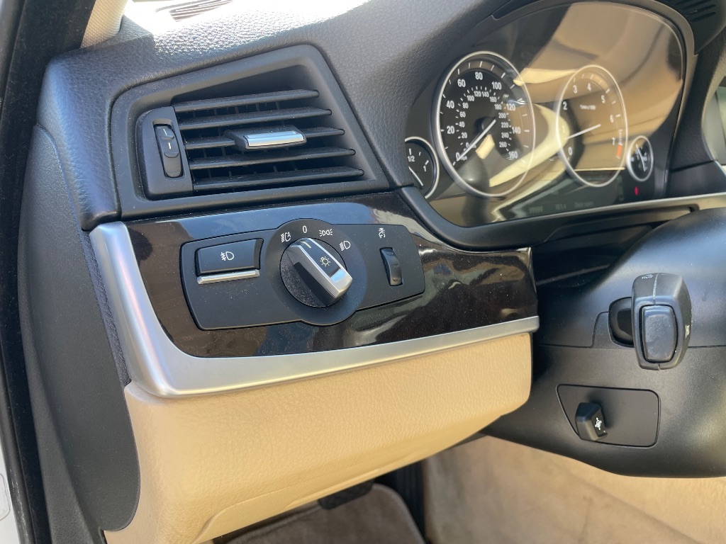 2013 BMW 535i - $7,899