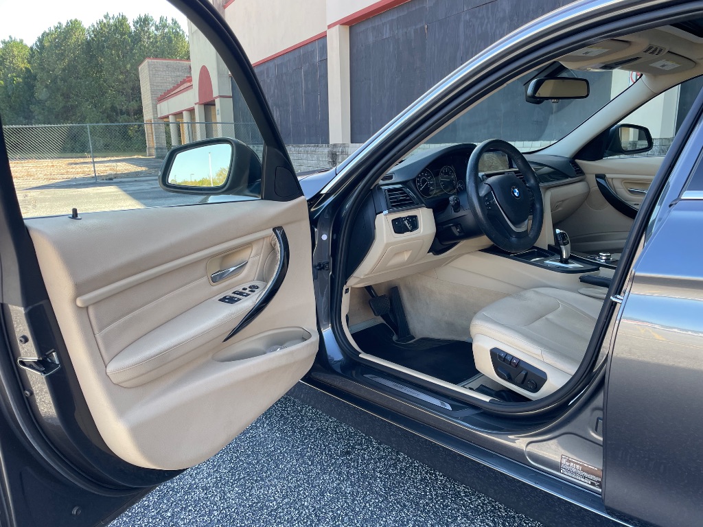 2012 BMW 328i - $7,999