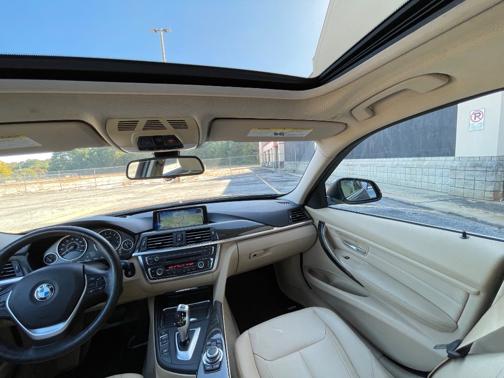 2012 BMW 328i - $7,999