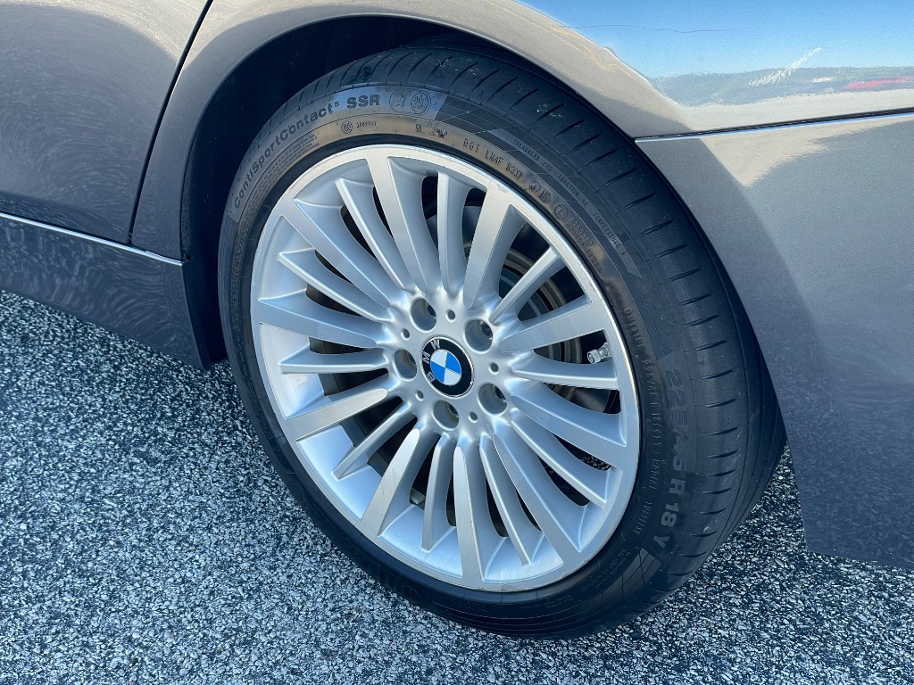 2012 BMW 328i - $7,999