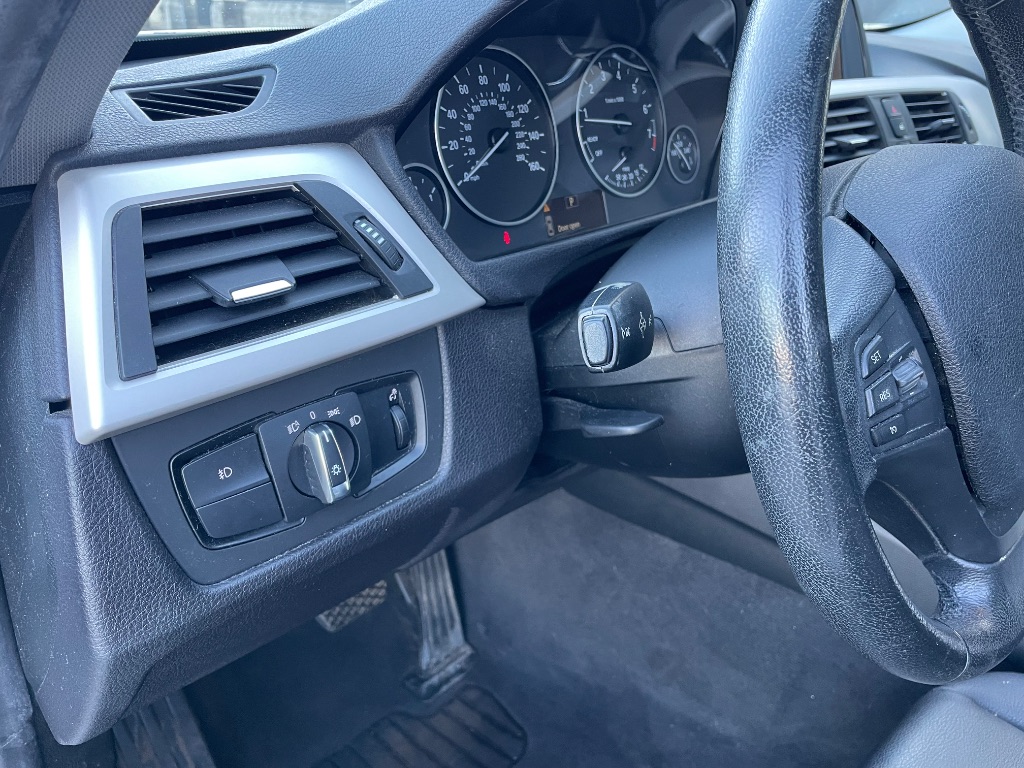 2016 BMW 320i - $7,997
