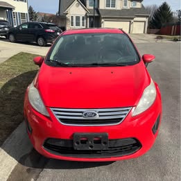 2013 Ford Fiesta SE photo