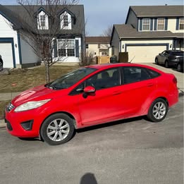 2013 Ford Fiesta SE photo