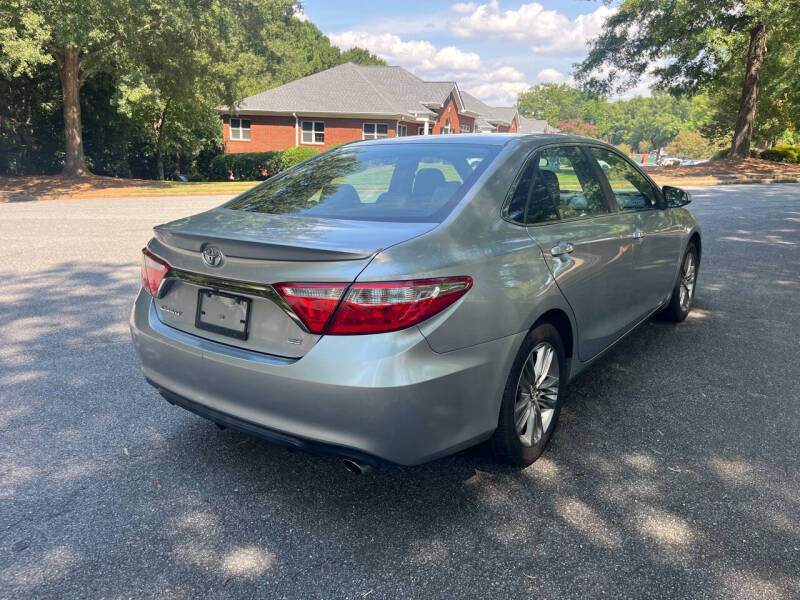 2015 Toyota Camry - $13,490