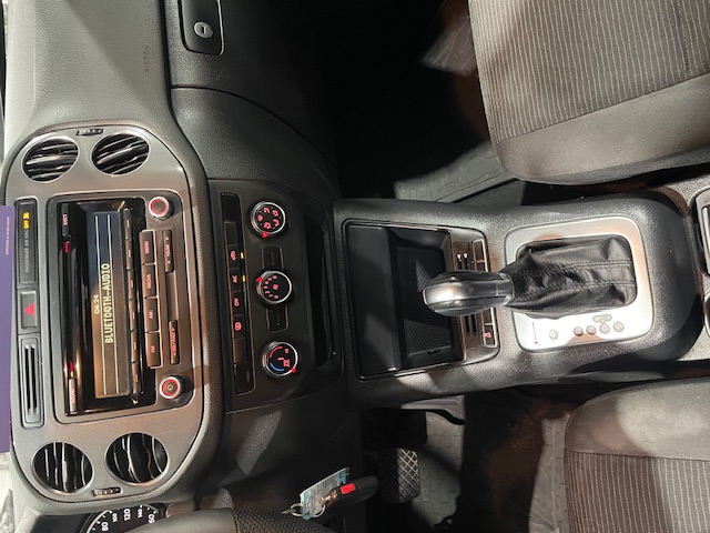 2013 Volkswagen Tiguan S 4Motion photo