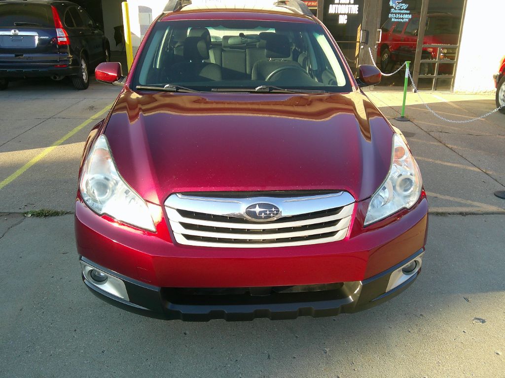 2012 Subaru Outback 2.5i photo