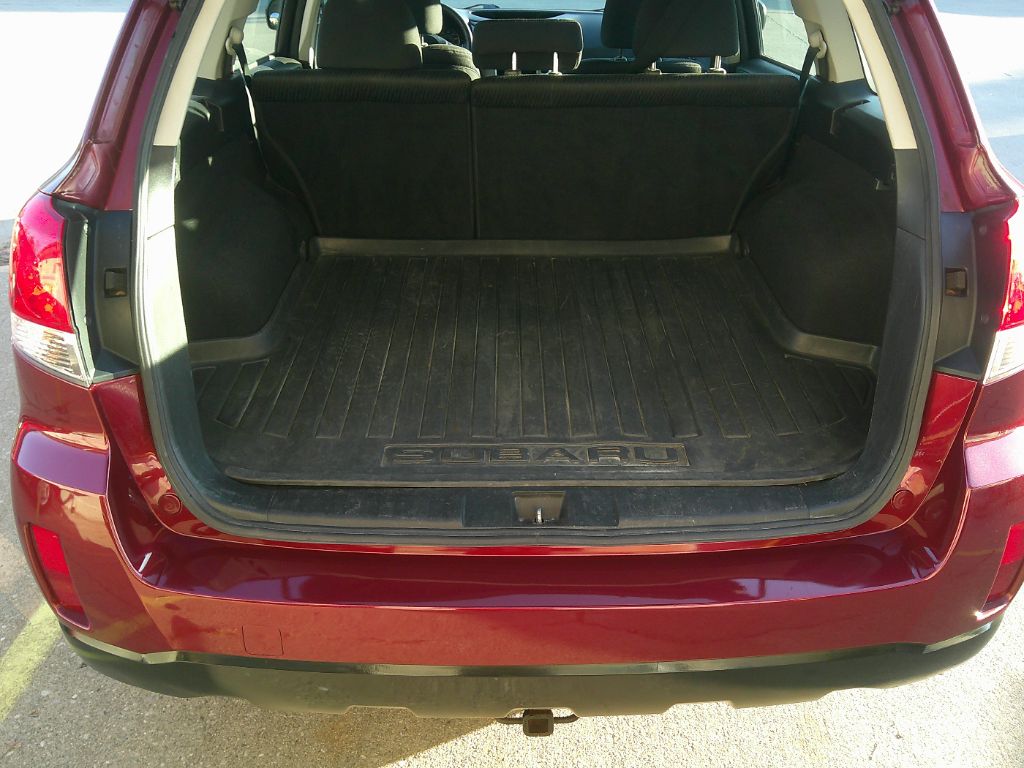2012 Subaru Outback 2.5i photo