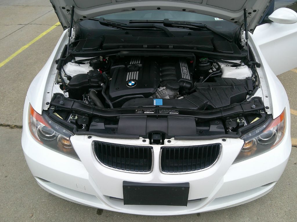 2008 BMW 3-Series 328i photo