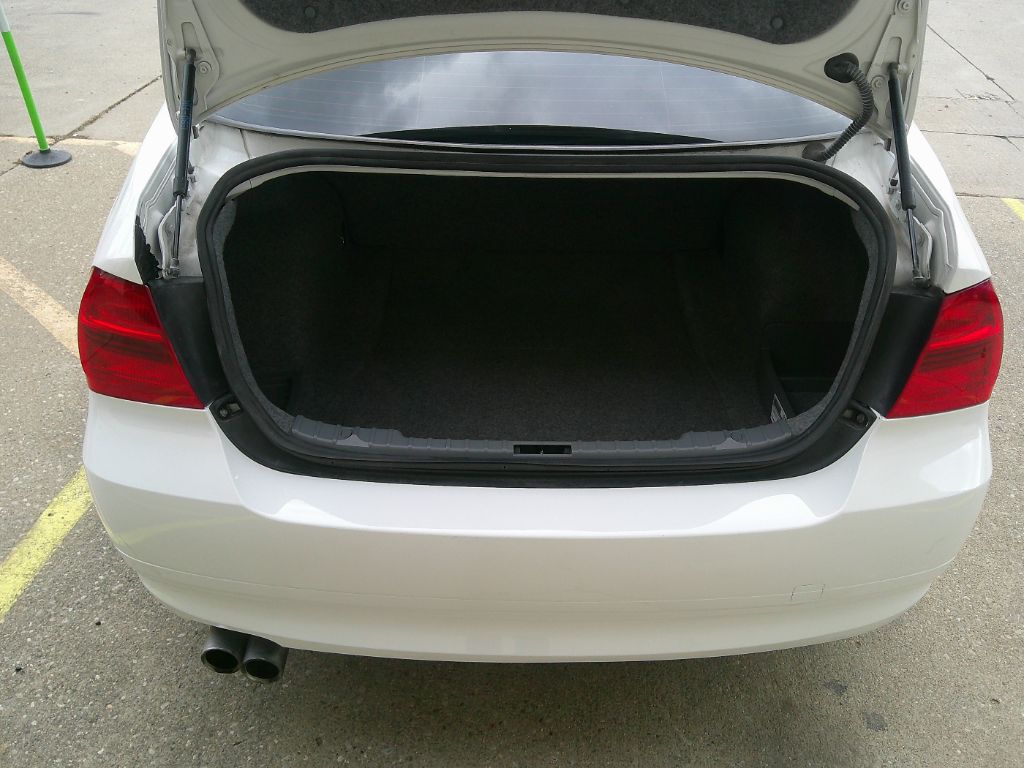 2008 BMW 3-Series 328i photo