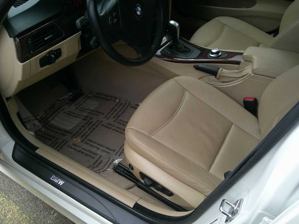 2008 BMW 3-Series 328i photo
