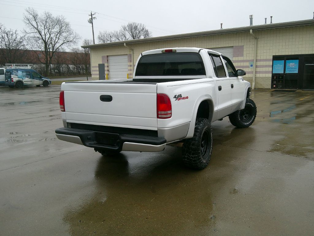 2002 Dodge Dakota SLT photo