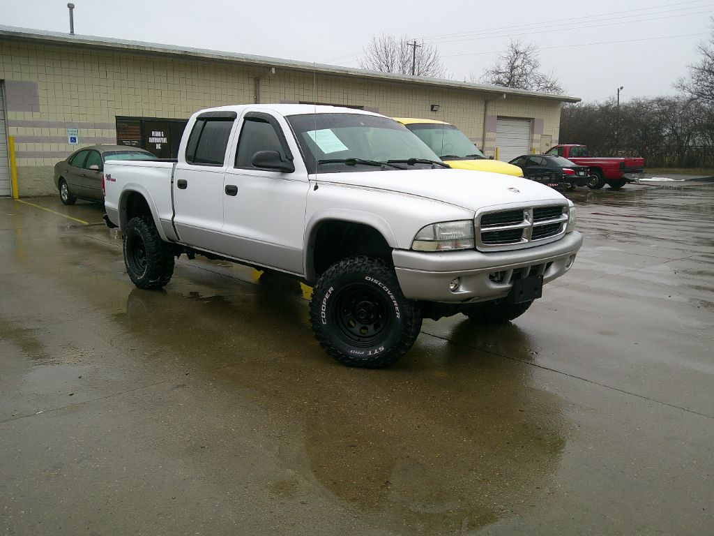 2002 Dodge Dakota SLT photo