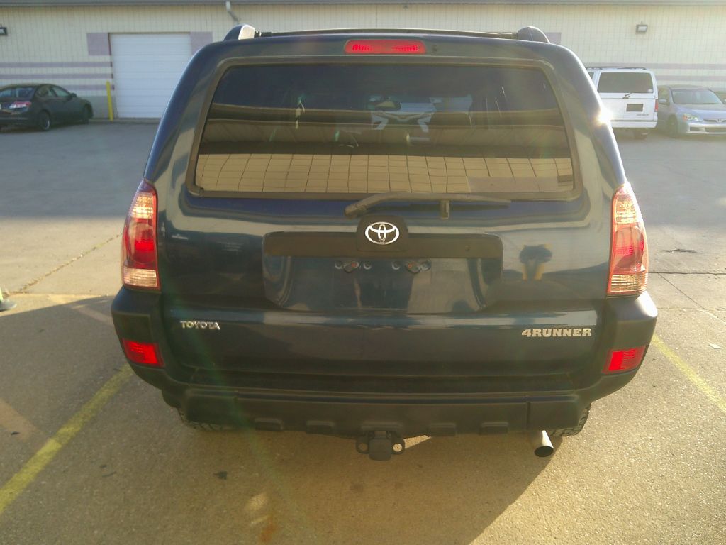 2003 Toyota 4Runner SR5 photo