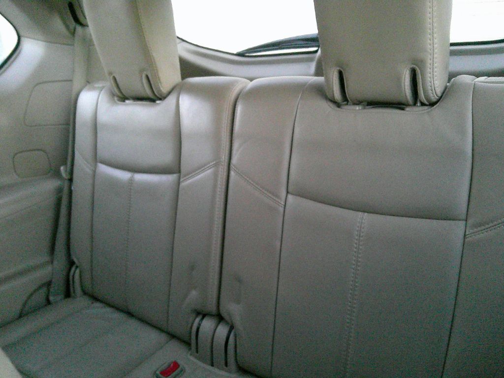 2013 Nissan Pathfinder S photo