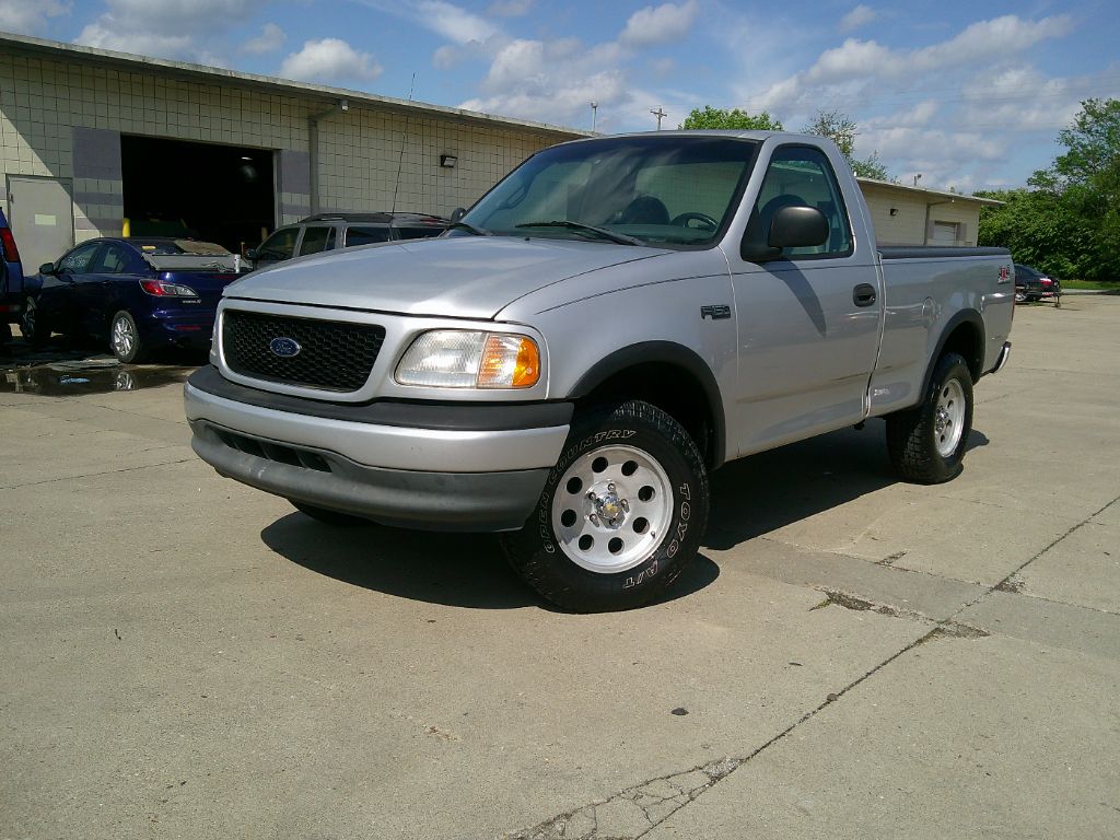 2000 Ford F-150 XLT photo