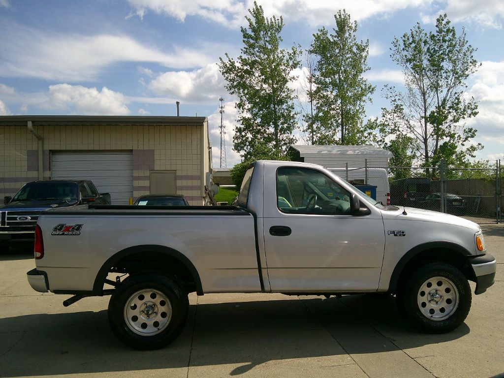 2000 Ford F-150 XLT photo