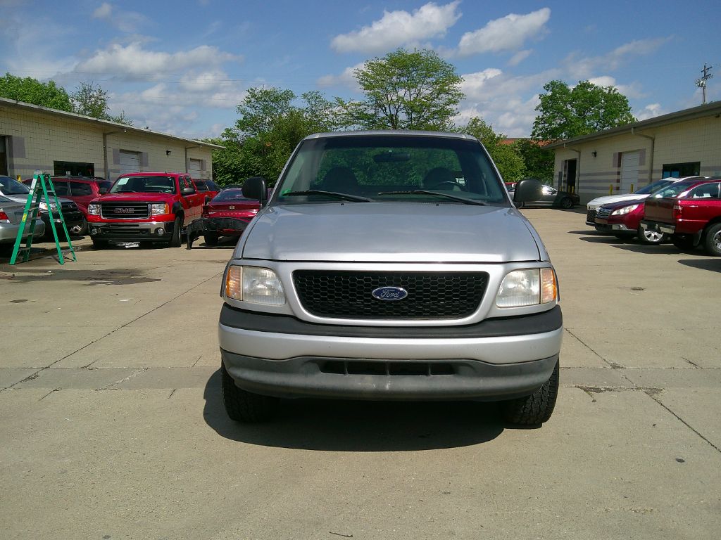 2000 Ford F-150 XLT photo