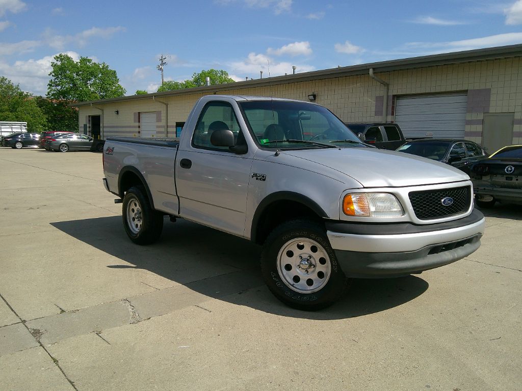 2000 Ford F-150 XLT photo