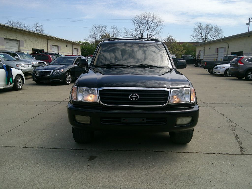2000 Toyota Land Cruiser photo