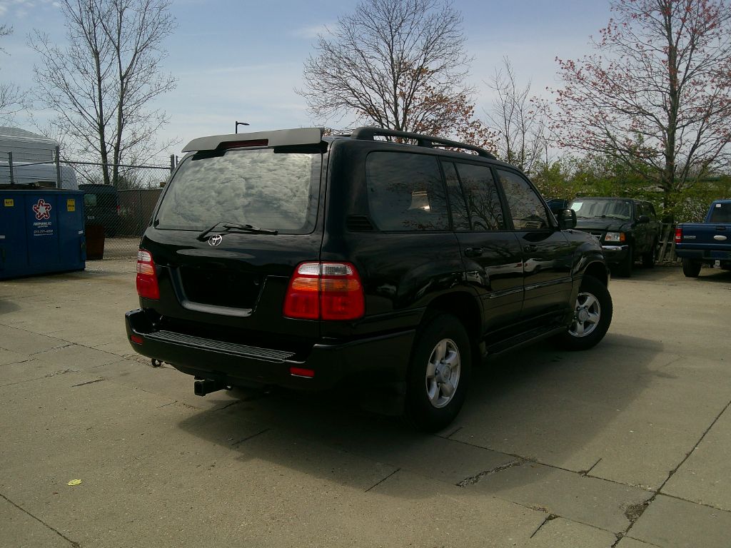 2000 Toyota Land Cruiser photo