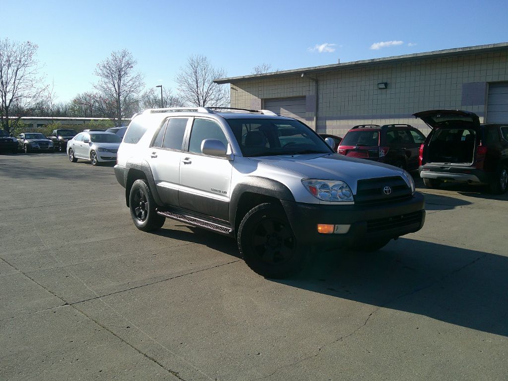 2004 Toyota 4Runner Limited photo