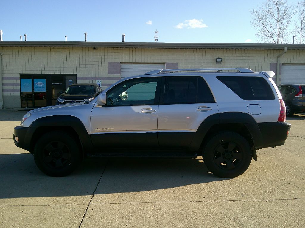2004 Toyota 4Runner Limited photo