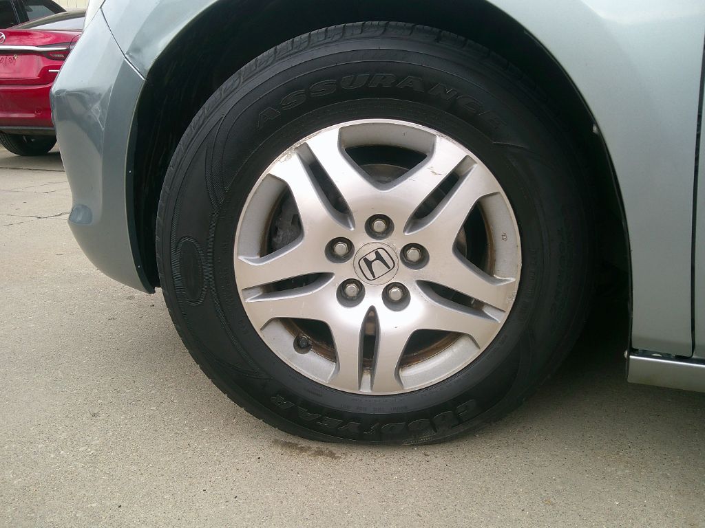 2005 Honda Odyssey Touring photo