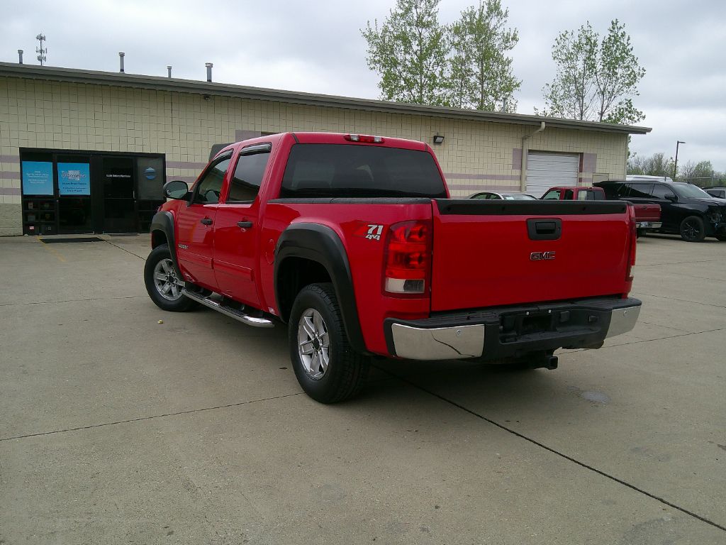 2011 GMC Sierra 1500 SLE photo