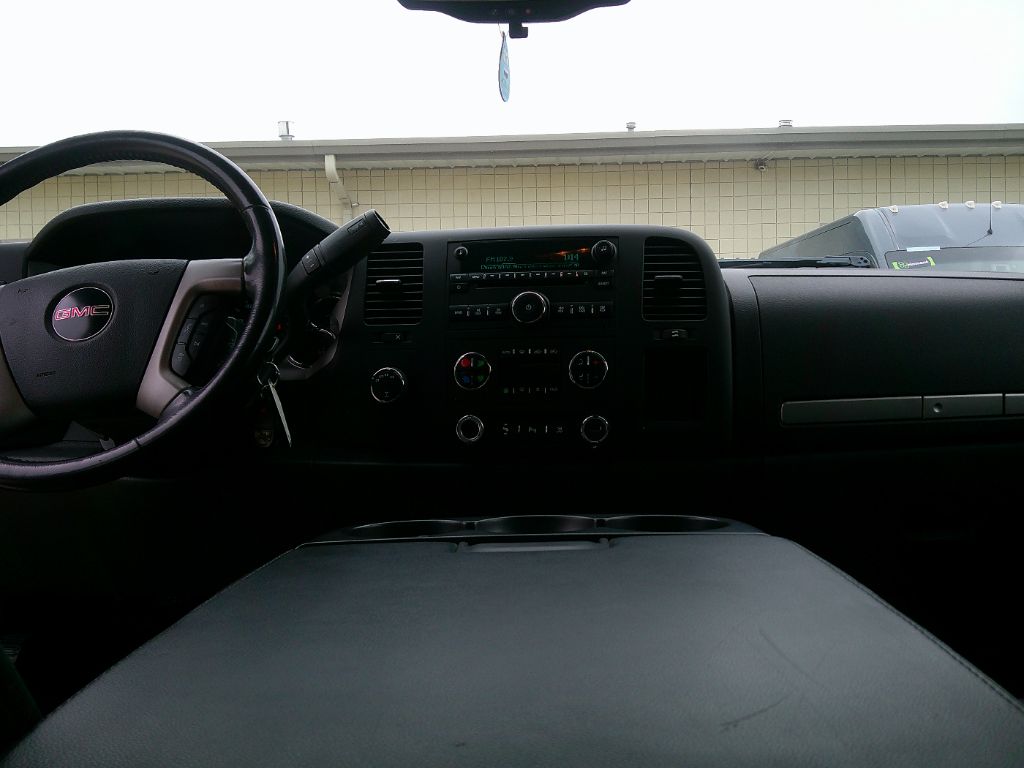 2011 GMC Sierra 1500 SLE photo