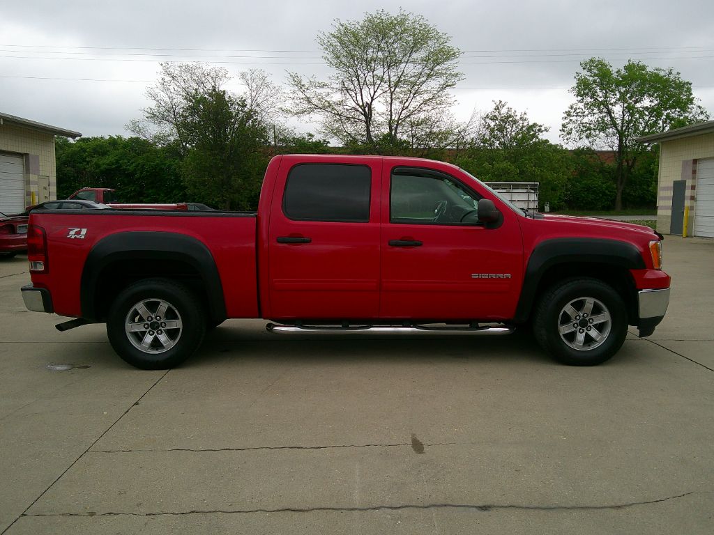 2011 GMC Sierra 1500 SLE photo
