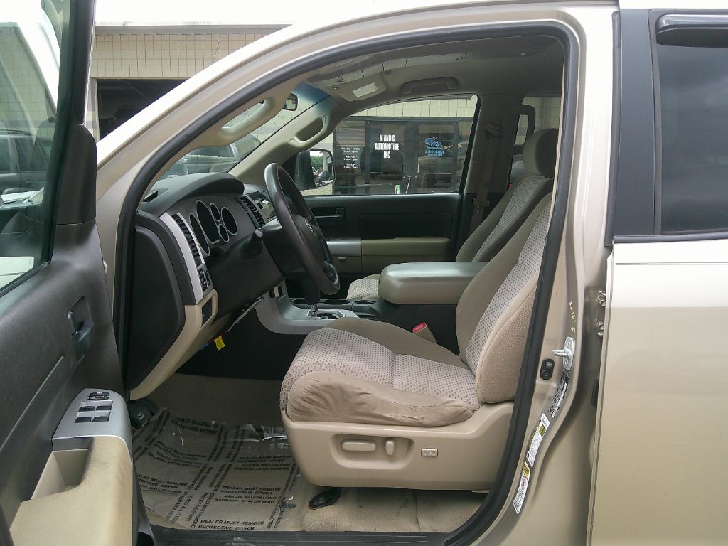 2008 Toyota Tundra SR5 photo