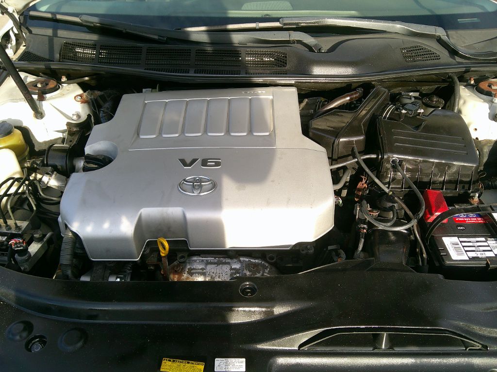 2005 Toyota Avalon XL photo