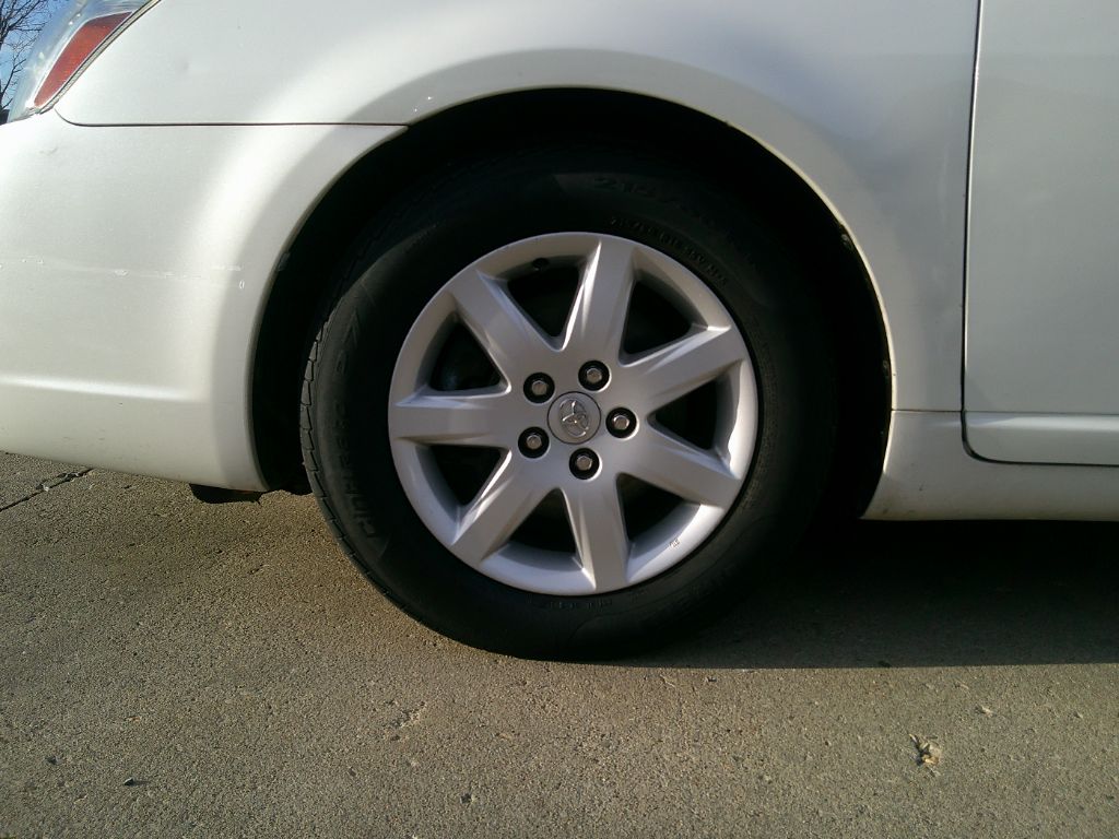 2005 Toyota Avalon XL photo