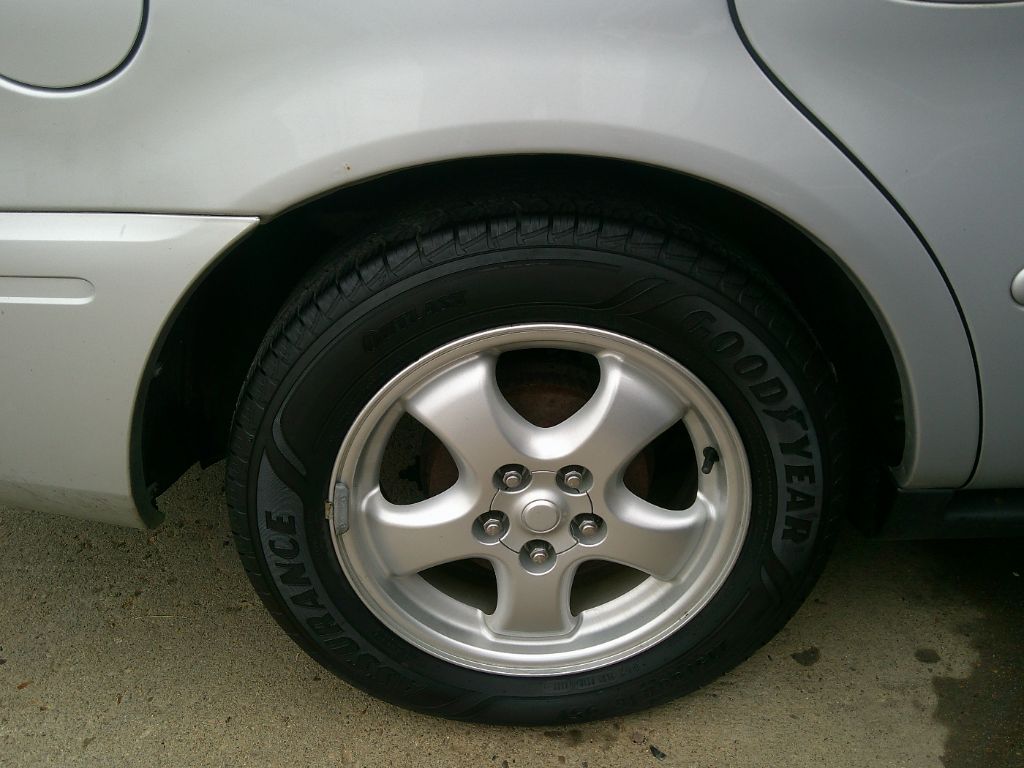 2004 Ford Taurus SE photo