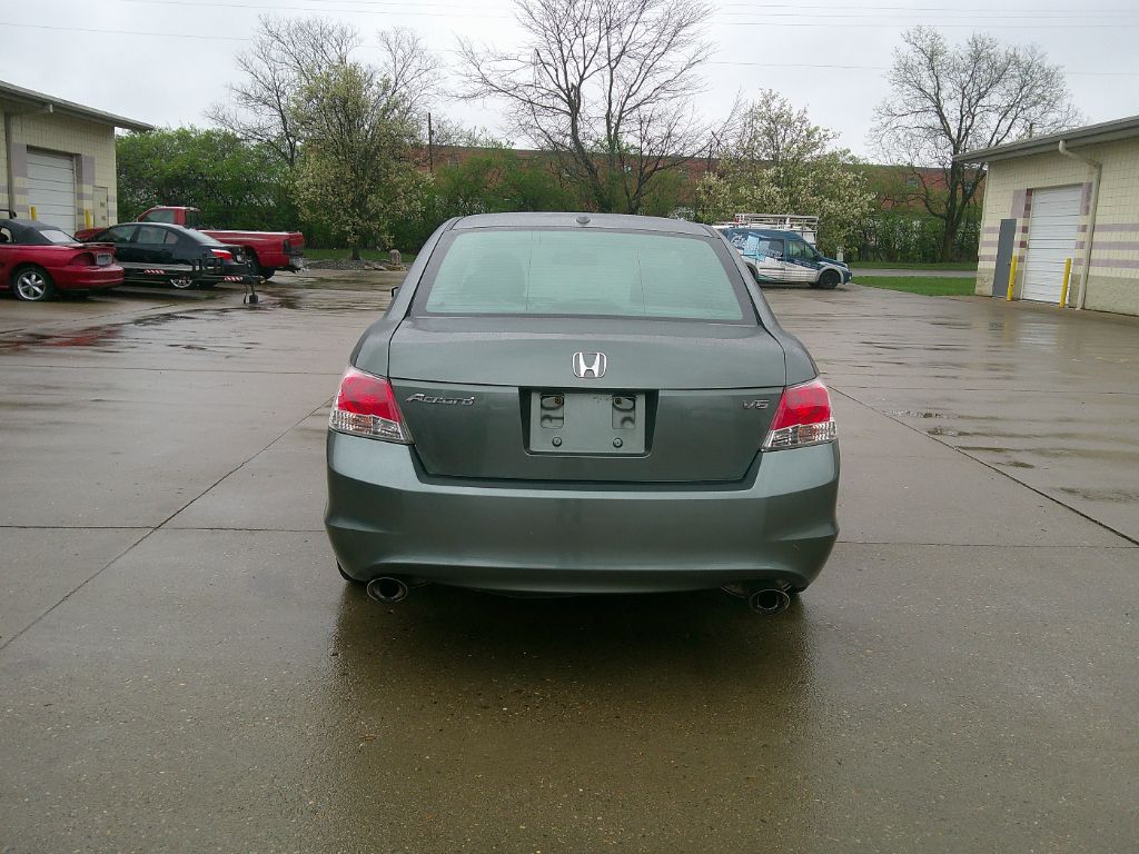 2010 Honda Accord EX-L V6 photo