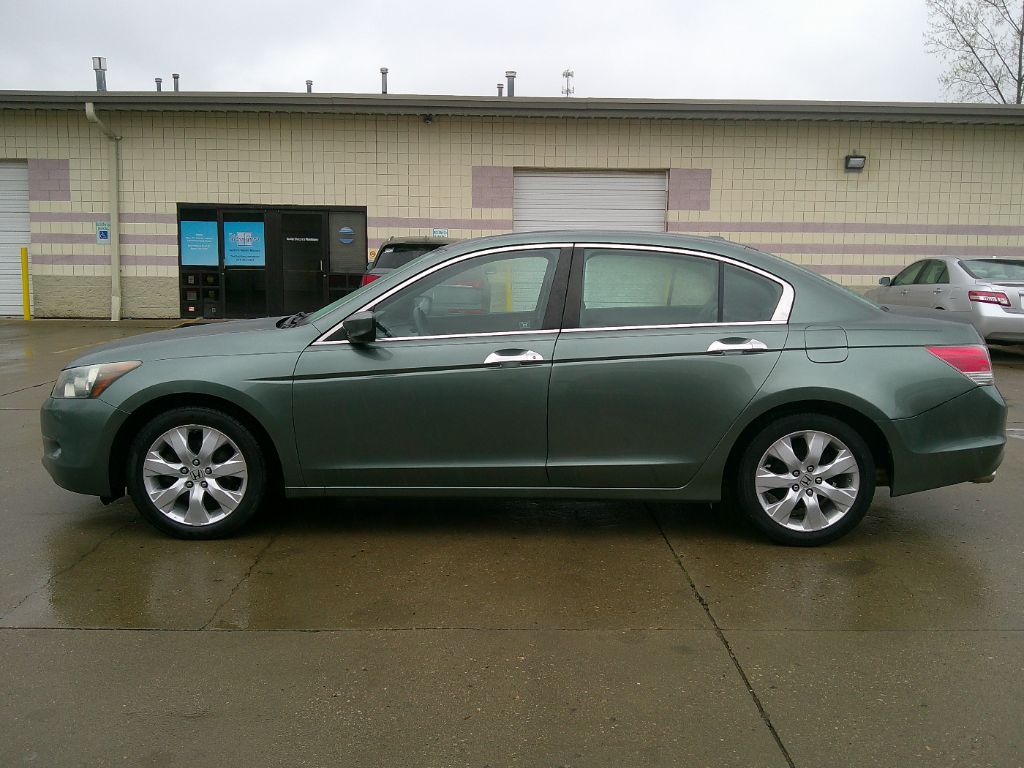 2010 Honda Accord EX-L V6 photo