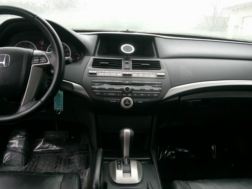 2010 Honda Accord EX-L V6 photo