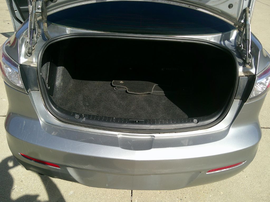 2012 Mazda Mazda3 i Sport photo