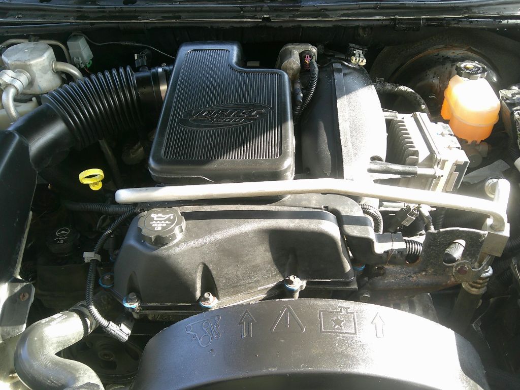 2005 Chevrolet SLX LS photo