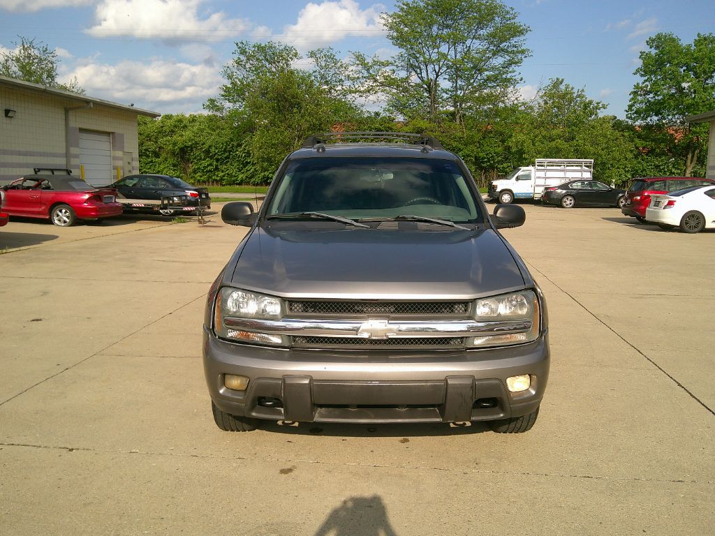 2005 Chevrolet SLX LS photo