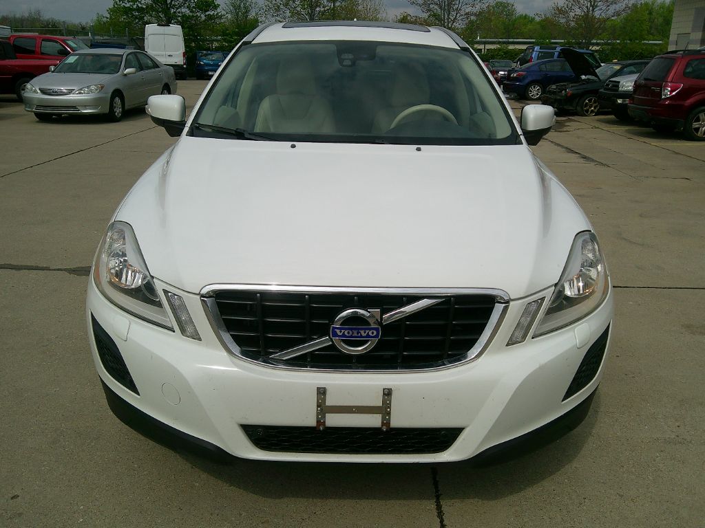 2011 Volvo XC60 T6 photo