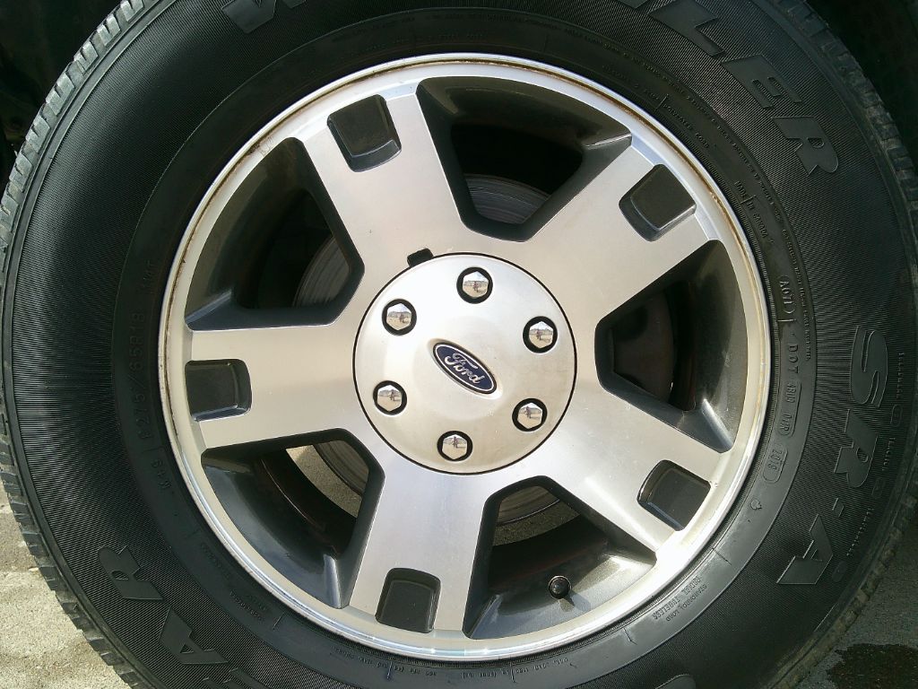 2005 Ford F-150 STX photo