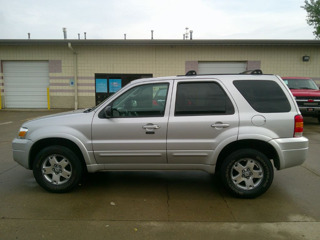 2007 Ford Escape Limited photo