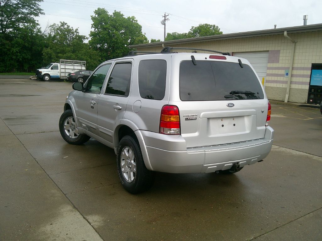 2007 Ford Escape Limited photo