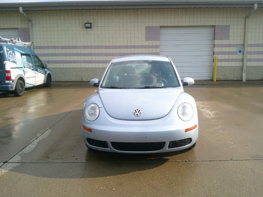 2010 Volkswagen Beetle - $7,497