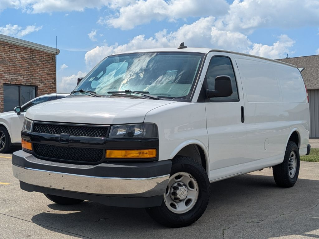 2019 Chevrolet Express - $14,997