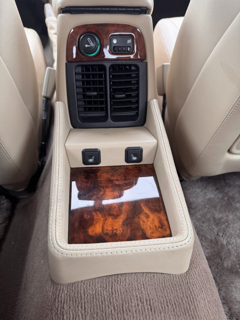 2001 Jaguar Vanden Plas - $18,997