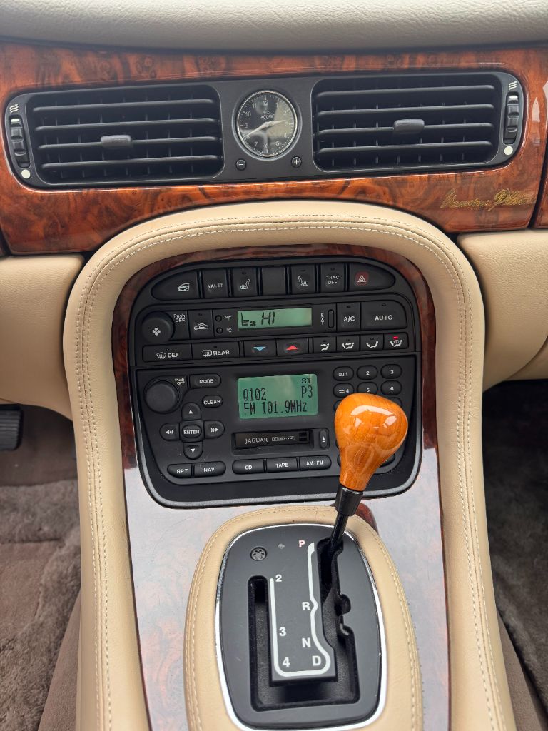 2001 Jaguar Vanden Plas - $18,997