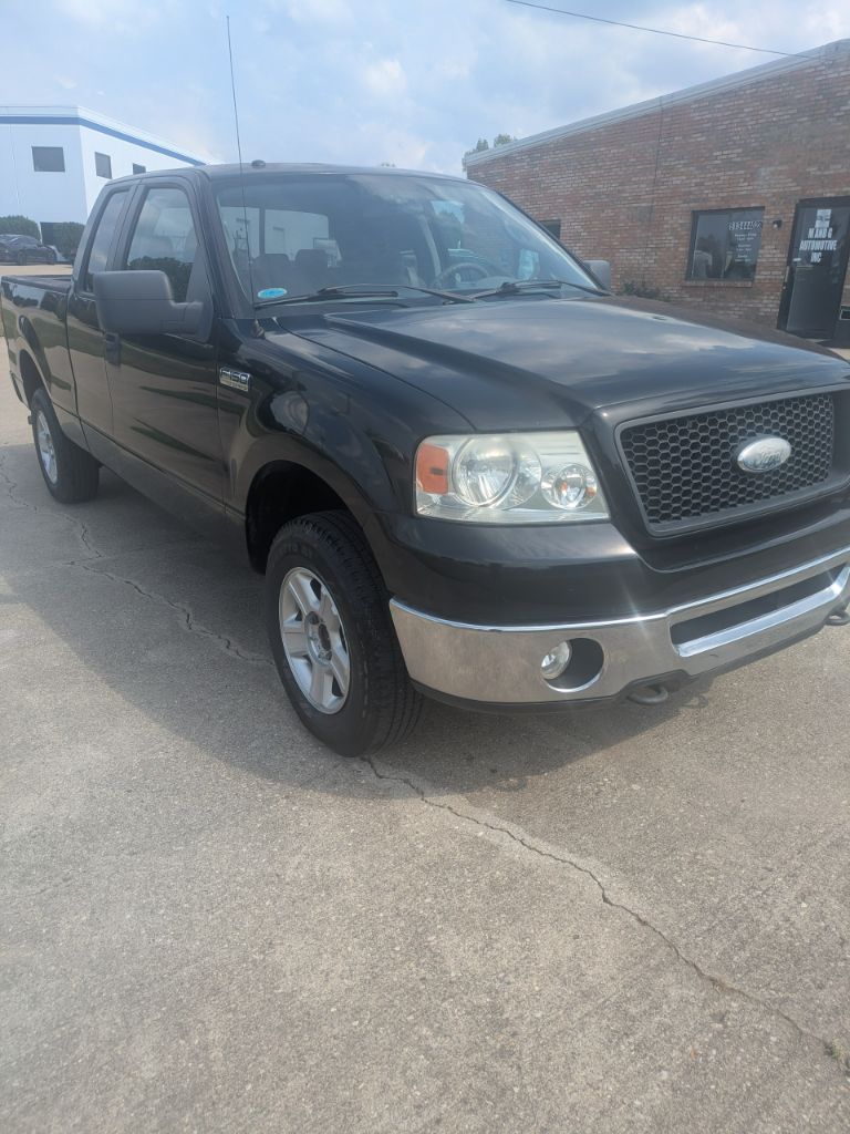 2006 Ford F-150 - $8,995